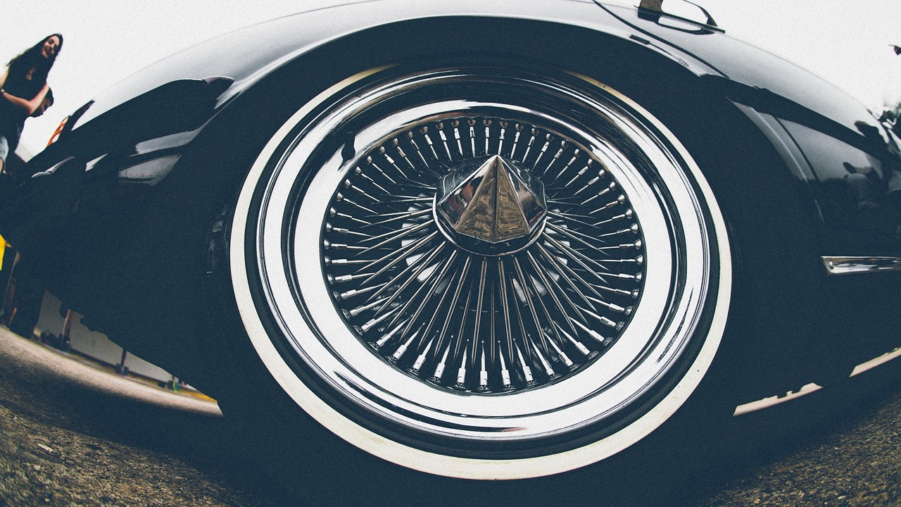 奔馳最新A級重塑豪華與科技標桿