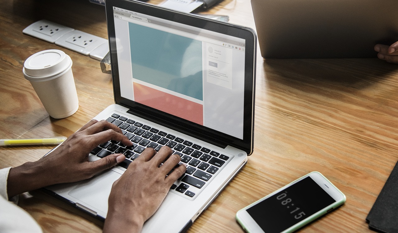 小新最新款筆記本電腦,技術(shù)與設(shè)計(jì)的完美融合