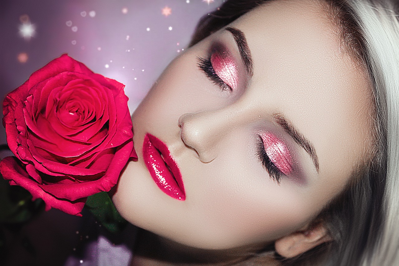 最新變色唇膏,時尚魅力的完美展現