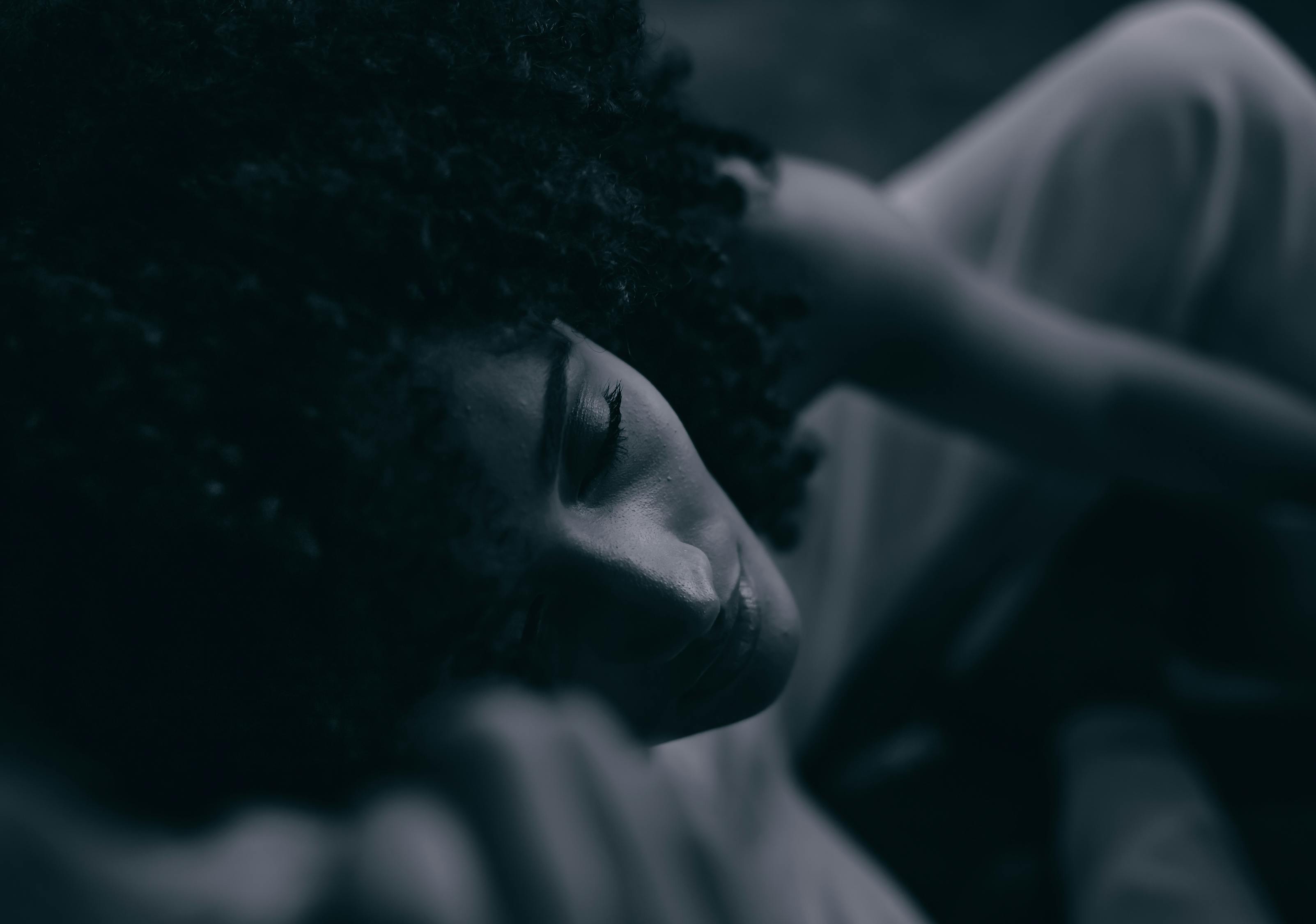 色情內容的危害及應對之道,揭示最新色情現象影響與防范策略