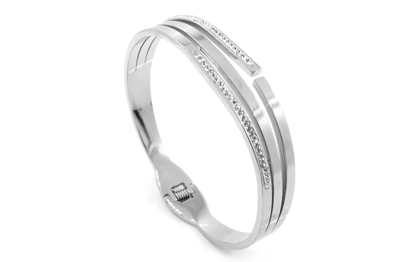 最新款掛墜,時尚魅力的極致展現(xiàn)