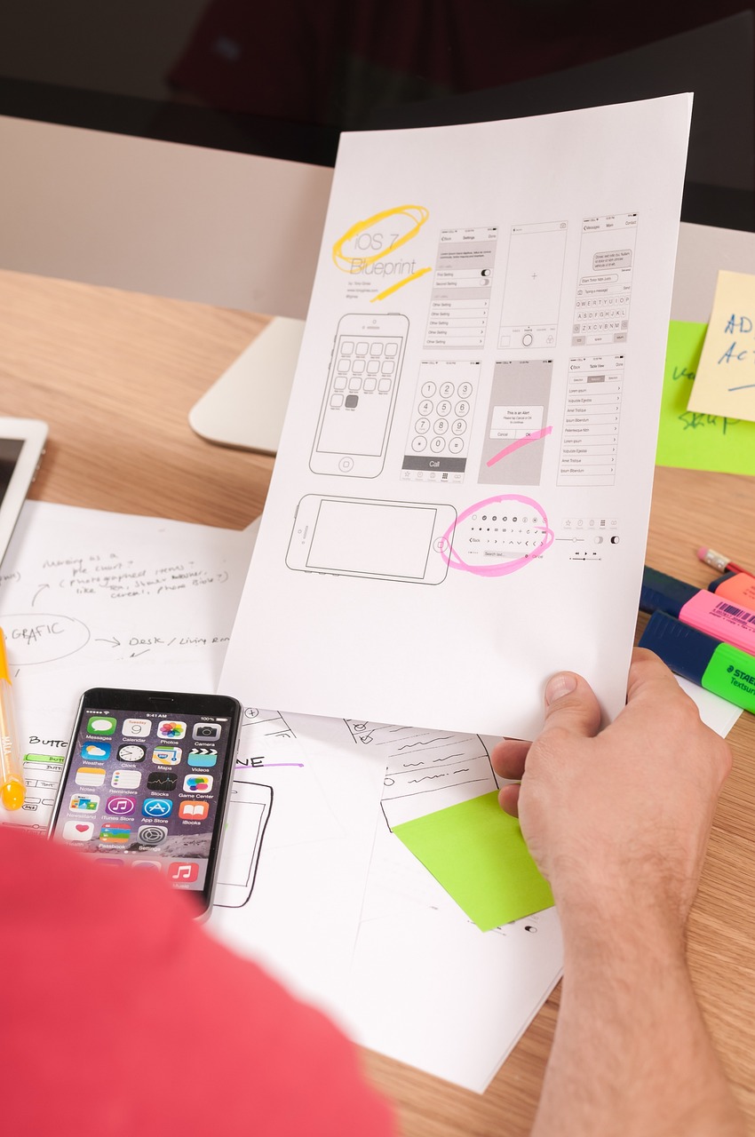 最新手機QQ版本體驗與特點概覽