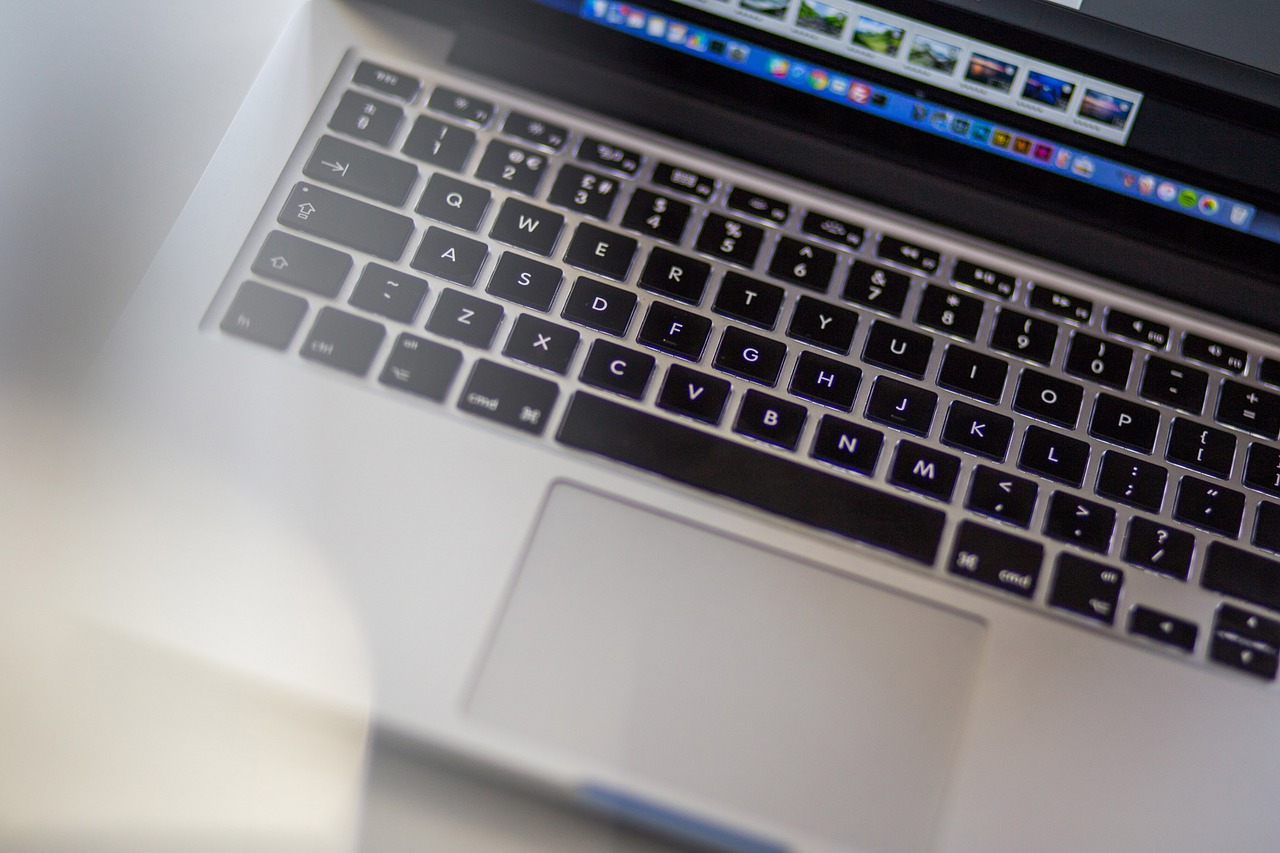 三星最新款筆記本電腦,技術與設計的極致融合