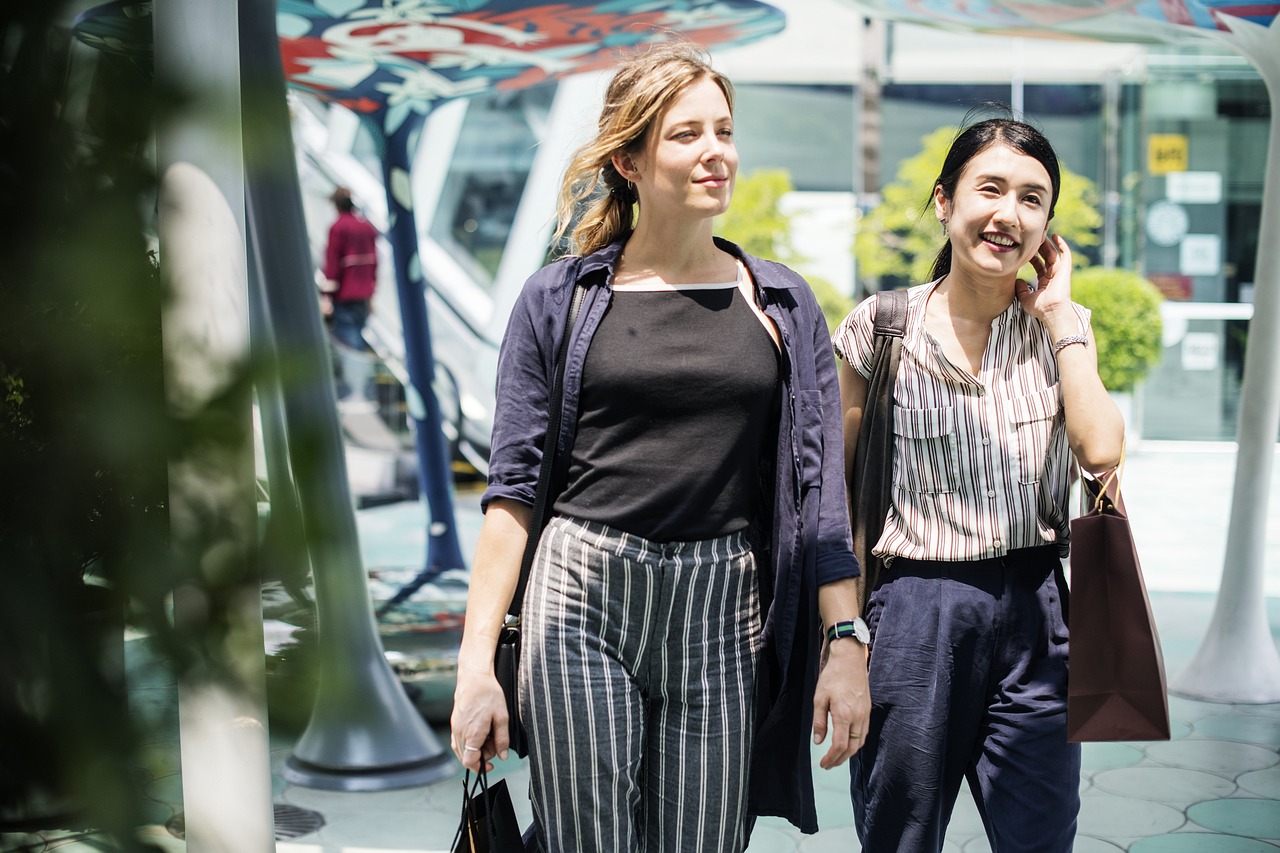 最新厚絲時尚潮流,搭配技巧與流行趨勢